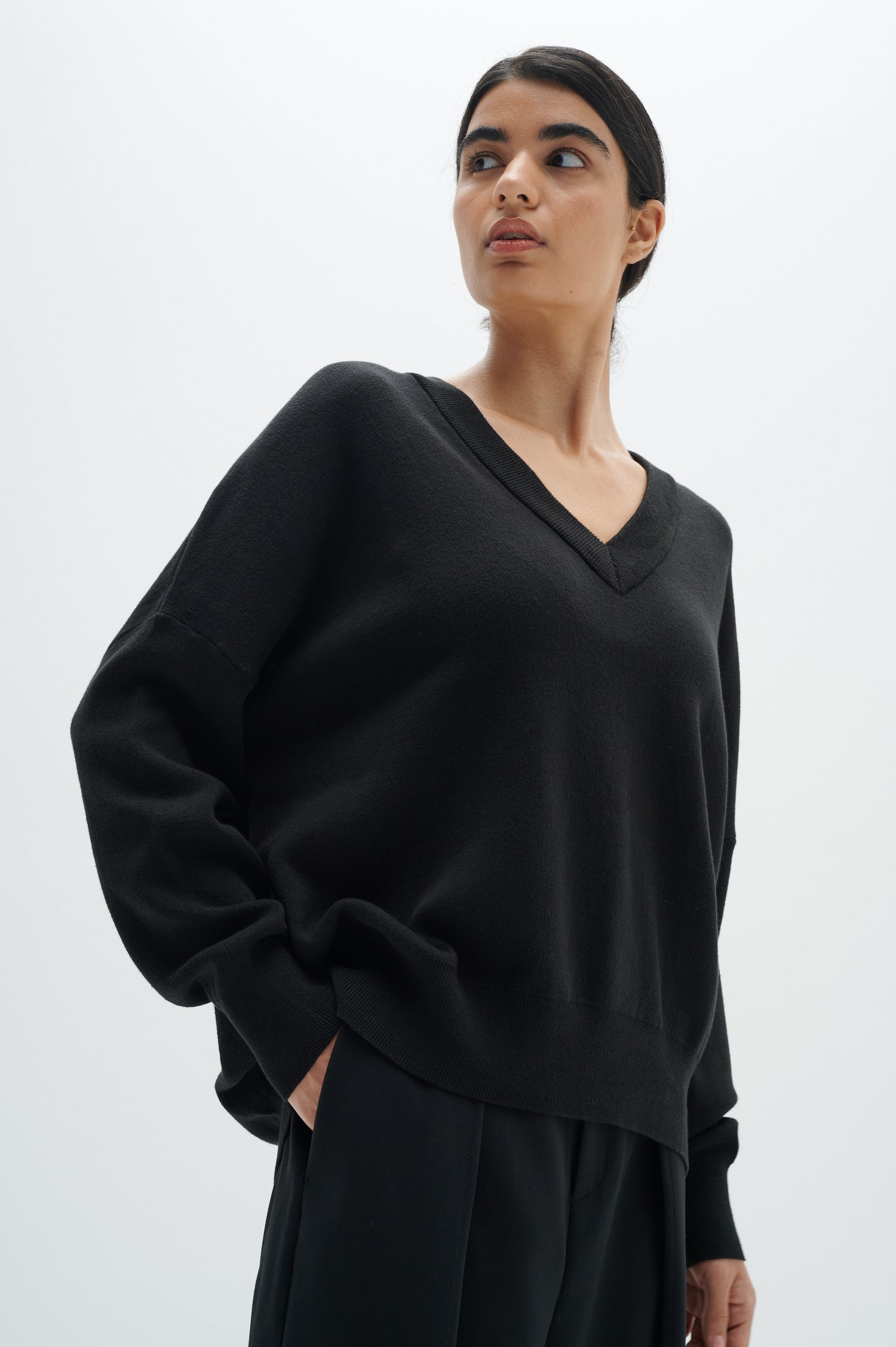 InWear Foster V-neck Pullover In Black