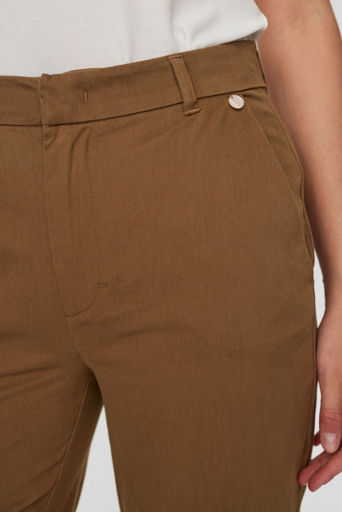 Nümph Nuregrit High Waisted Flair Trouser in Kangaroo