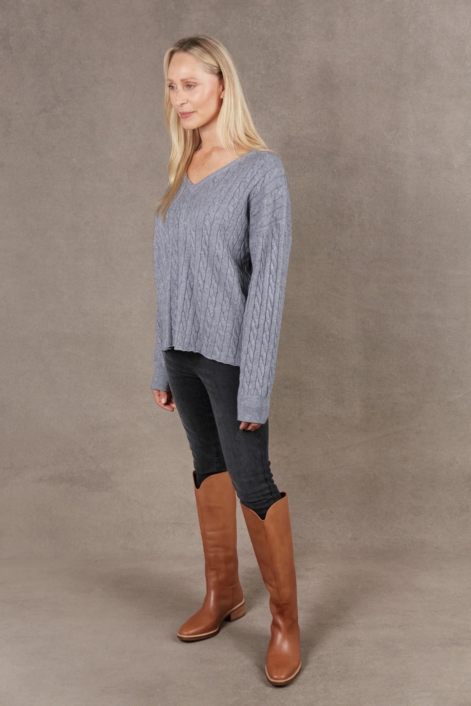 Eb &amp; Ive Alawa Jumper in Cable Knit in Smoke Grey