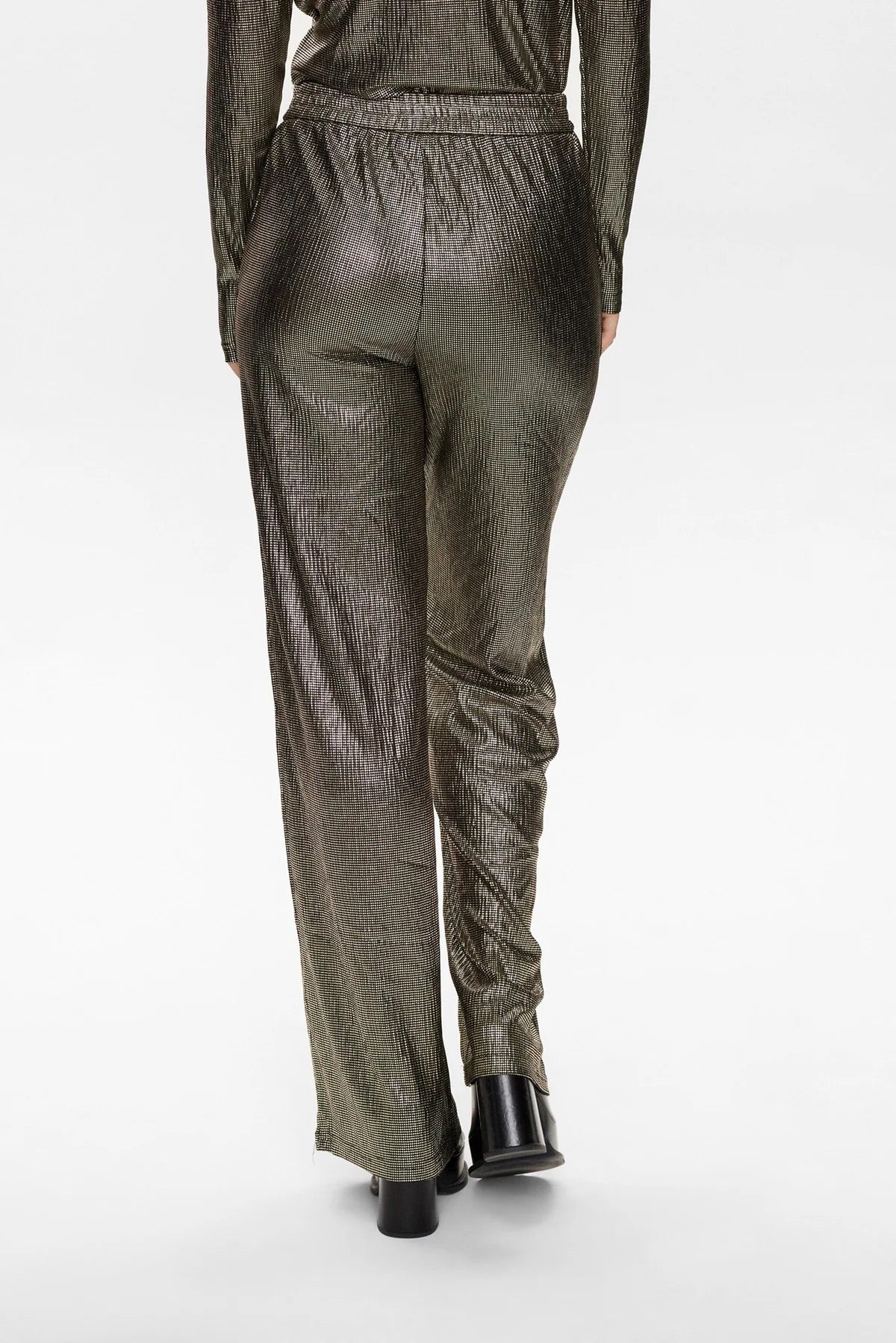 Numph Nusimma Trousers in Gold