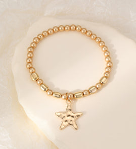 Goldie Chunky Bead Star Charm Bracelet in Gold